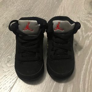 Jordan 5 Retro Black Metallic